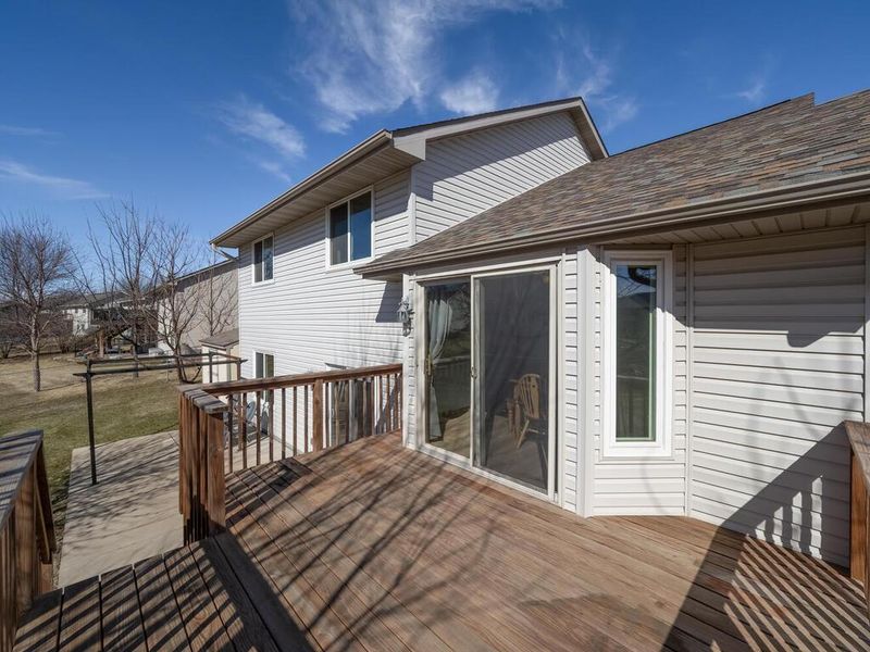12906 8th Ave S, Zimmerman, MN 55398
