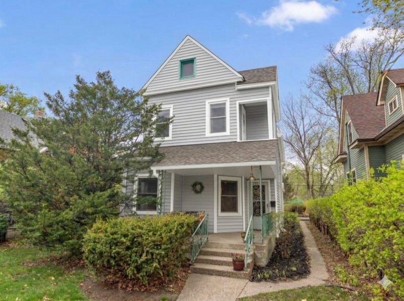 11 Ludlow Ave, Saint Paul, MN 55108