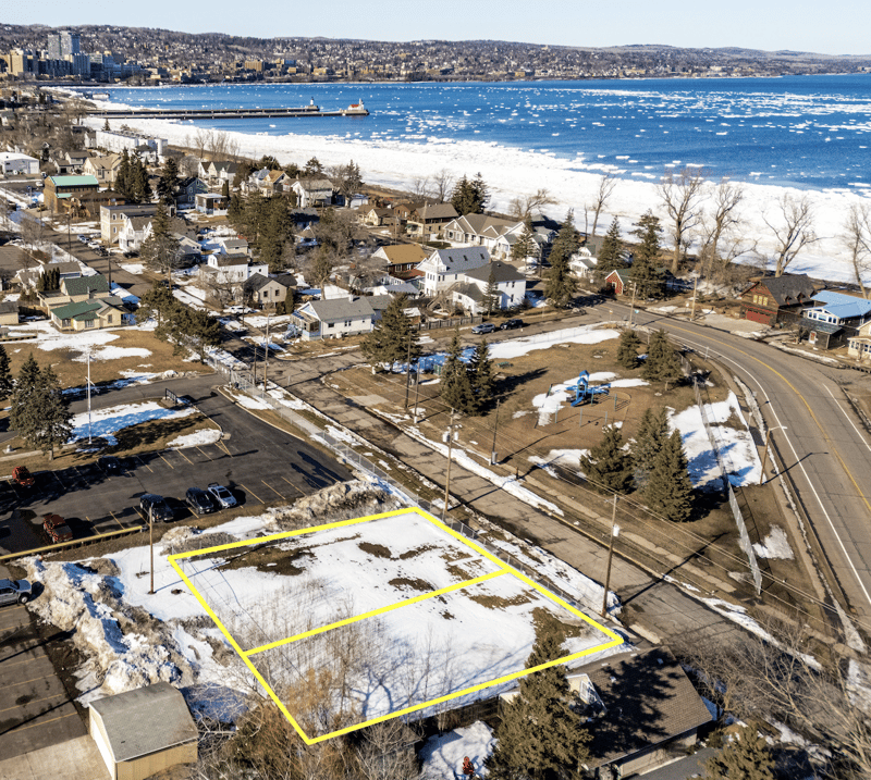 1221 Minnesota Ave, Duluth, MN 55802