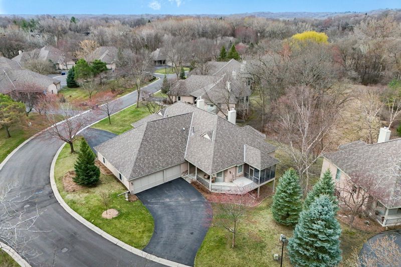 19101 Ashcroft Ter, Minnetonka, MN 55345
