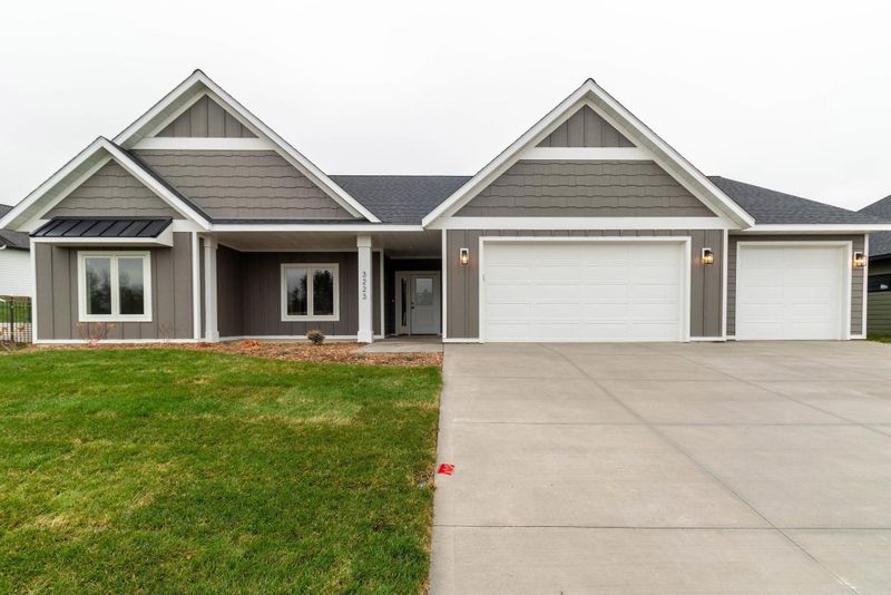 3223 Bella Terra Rd NE, Rochester, MN 55906