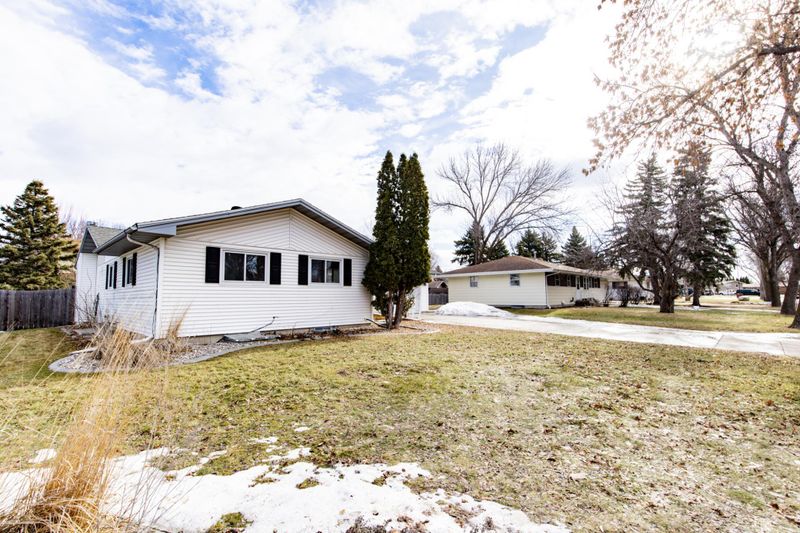 410 Horn Ave, Moorhead, MN 56560