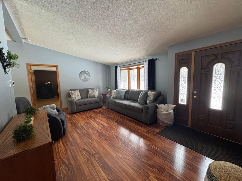 1324 Harner Ln, Cloquet, MN 55720