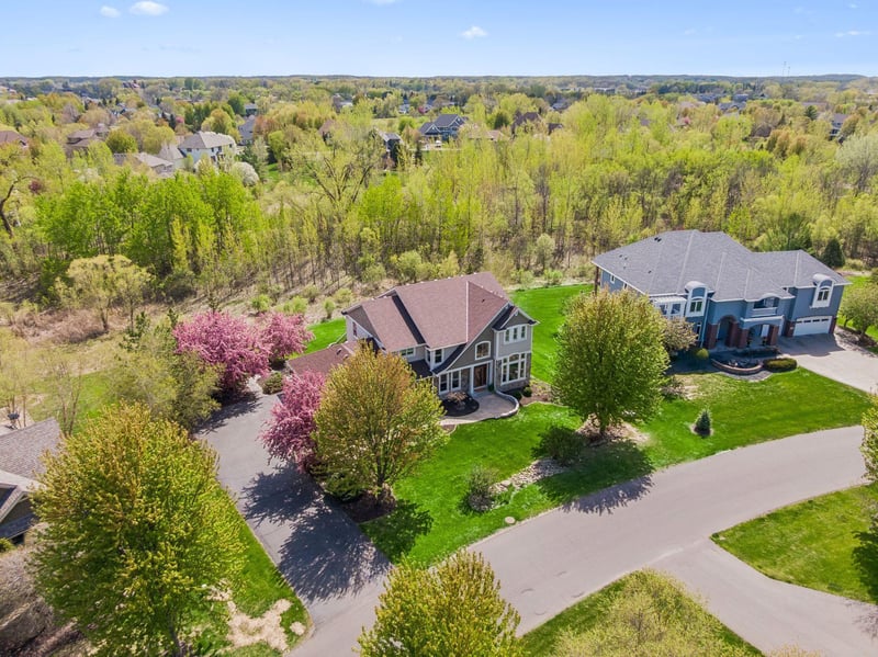 195 Prairie Creek Rd, Medina, MN 55340