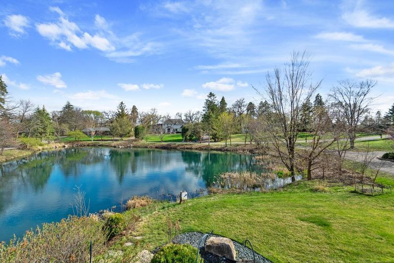 702 Valley Way, Hopkins, MN 55305