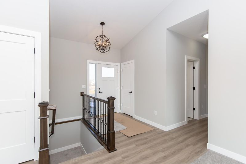 1230 Olivia St SE, New Prague, MN 56071