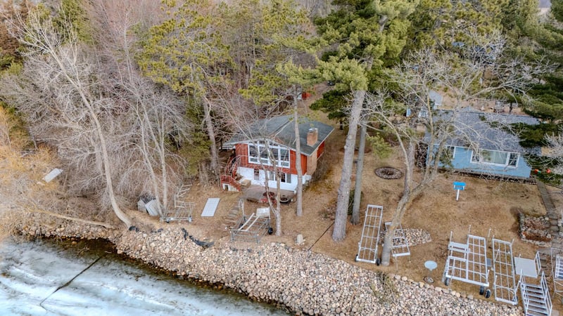5579 320th St, Cushing, MN 56443