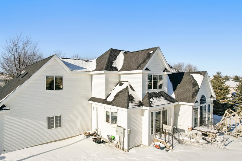 408 11th St NE, Barnesville, MN 56514