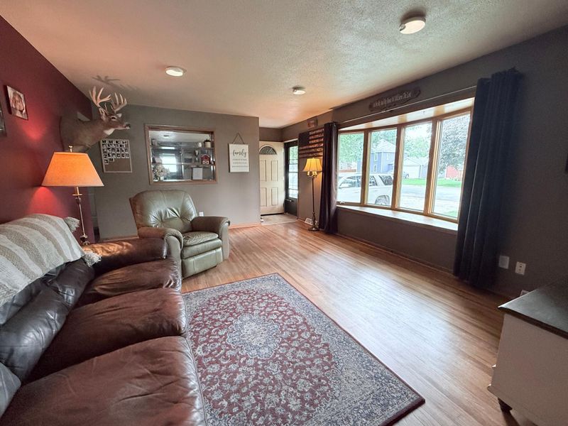 408 1st Ave NE, Kasson, MN 55944