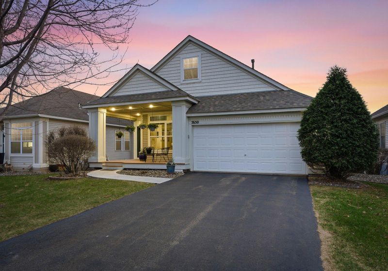7650 Prairie Flower Blvd, Chanhassen, MN 55317