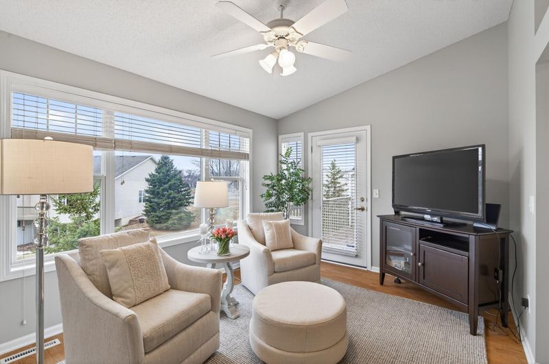 16103 70th Pl N, Maple Grove, MN 55311