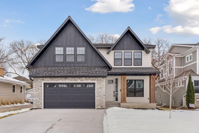 5821 Ashcroft Ave, Edina, MN 55424