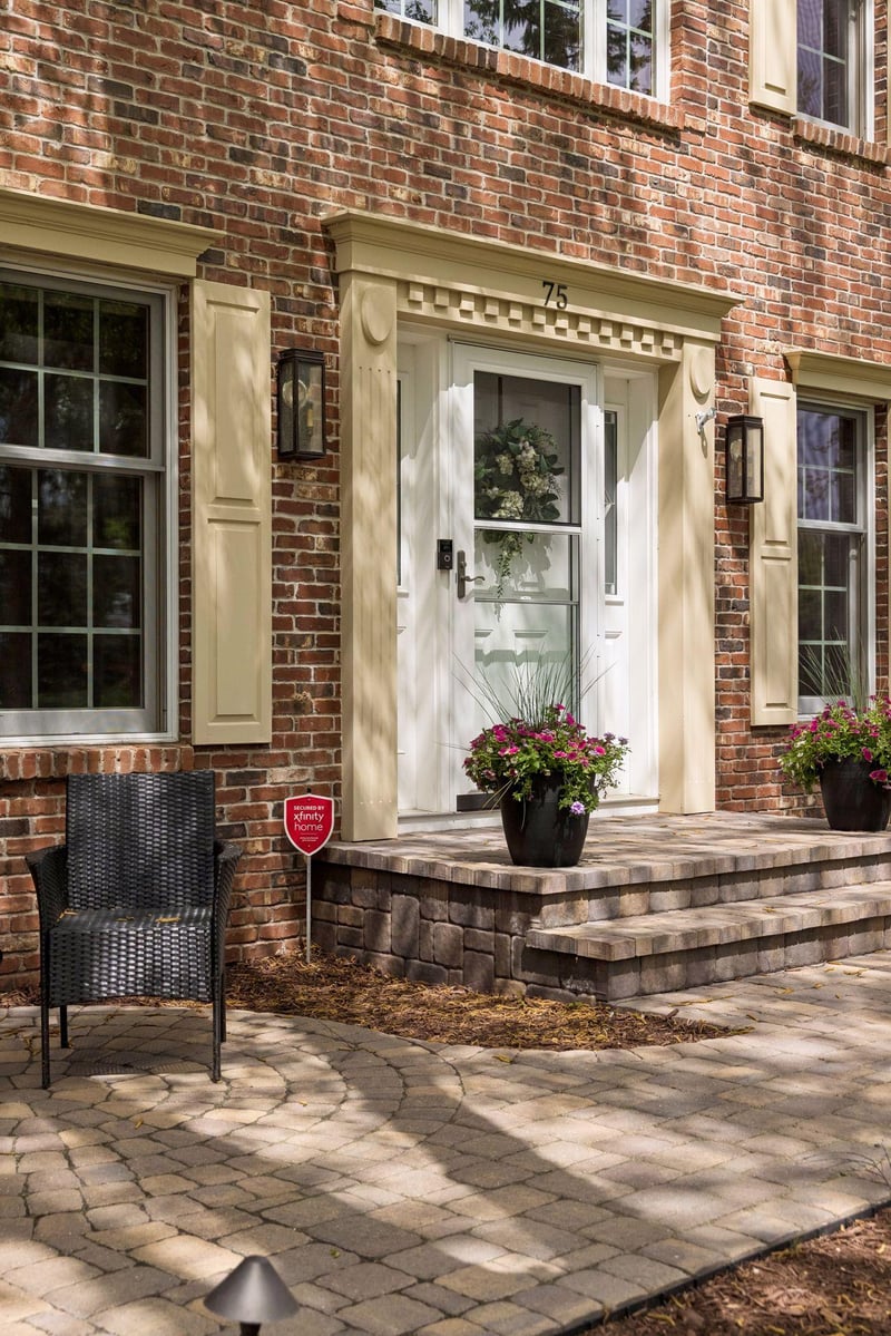 75 Wildridge Rd, Mahtomedi, MN 55115
