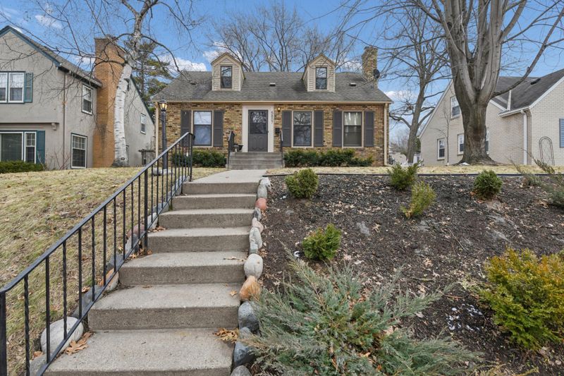 5807 Oakland Ave, Minneapolis, MN 55417