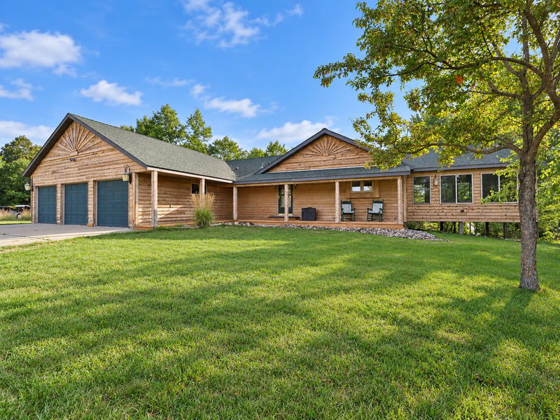 39604 Outing Ct, Browerville, MN 56438