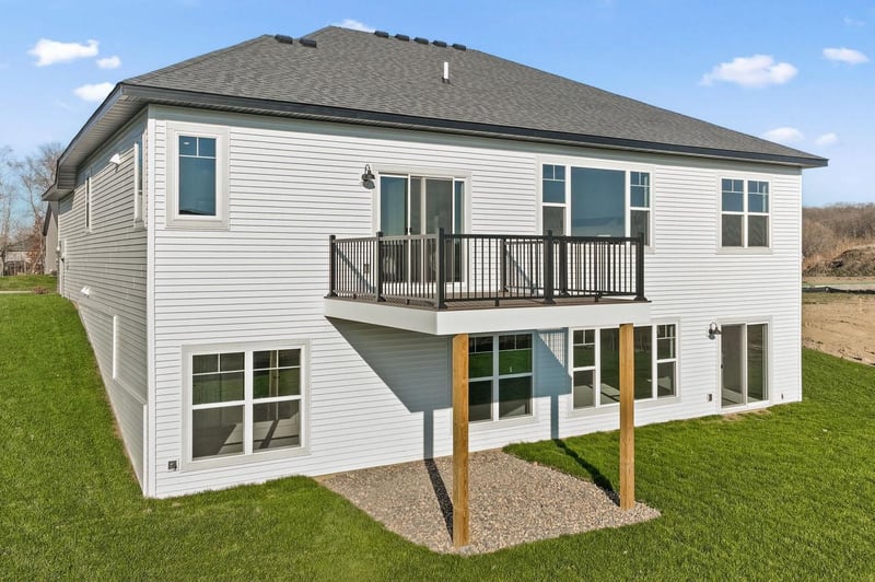 897 Big Woods Dr, Delano, MN 55328
