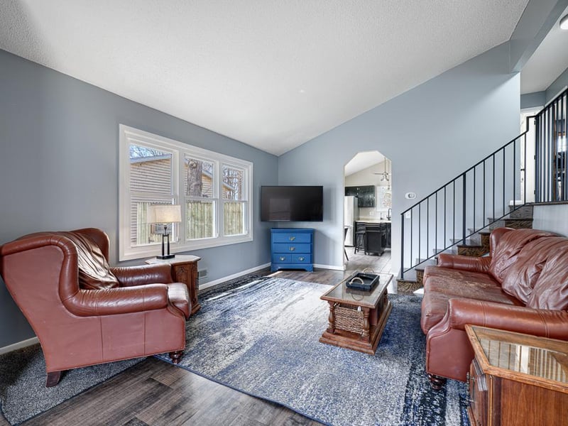 3107 Alexander Ln, Mound, MN 55364