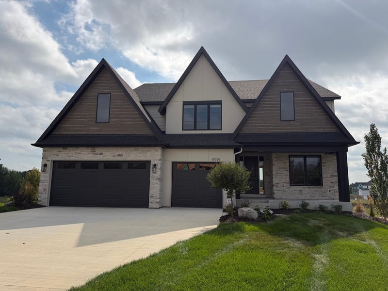19729 63rd Pl, Corcoran, MN 55340