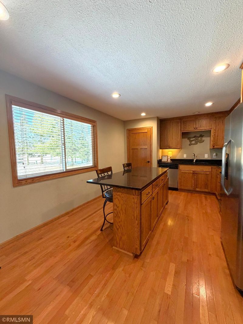 521 4th Ave SW, Lonsdale, MN 55046