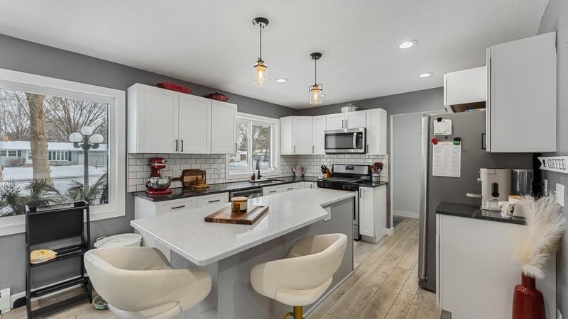 730 Lee Ave SE, Cokato, MN 55321