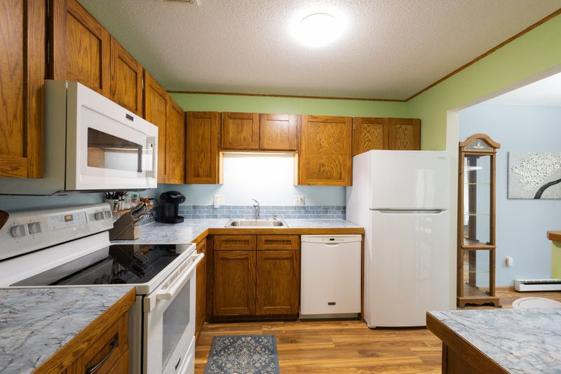 1573 Cohansey St #104, Saint Paul, MN 55117