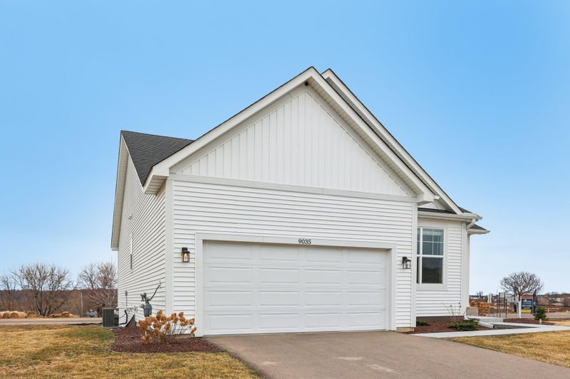 9035 62nd St S, Cottage Grove, MN 55016