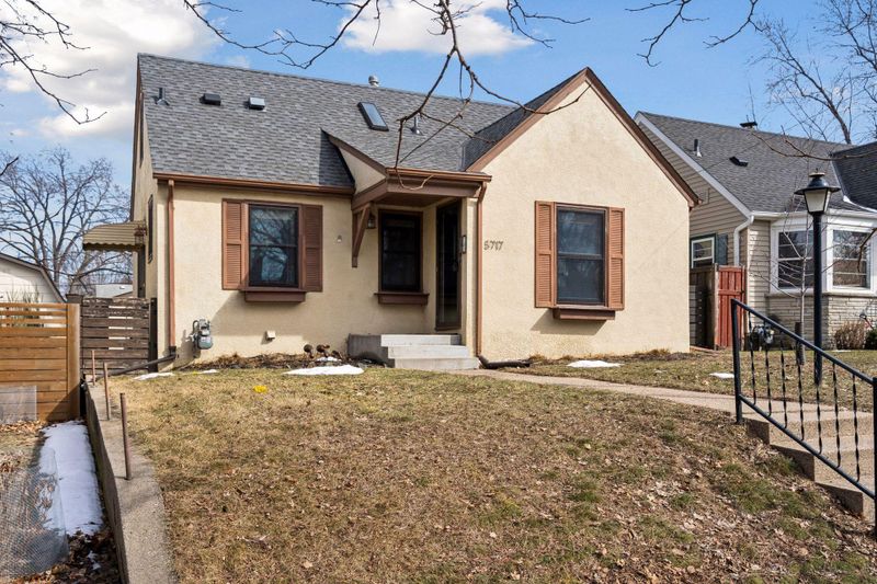 5717 23rd Ave S, Minneapolis, MN 55417