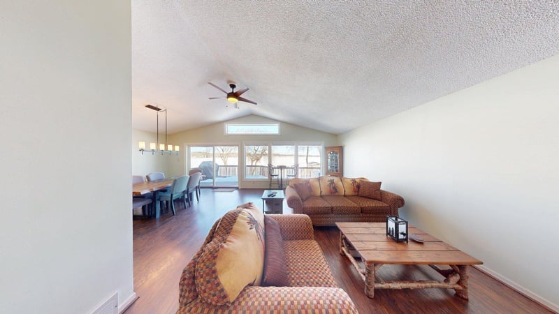7175 Highway 71 NE, Willmar, MN 56201