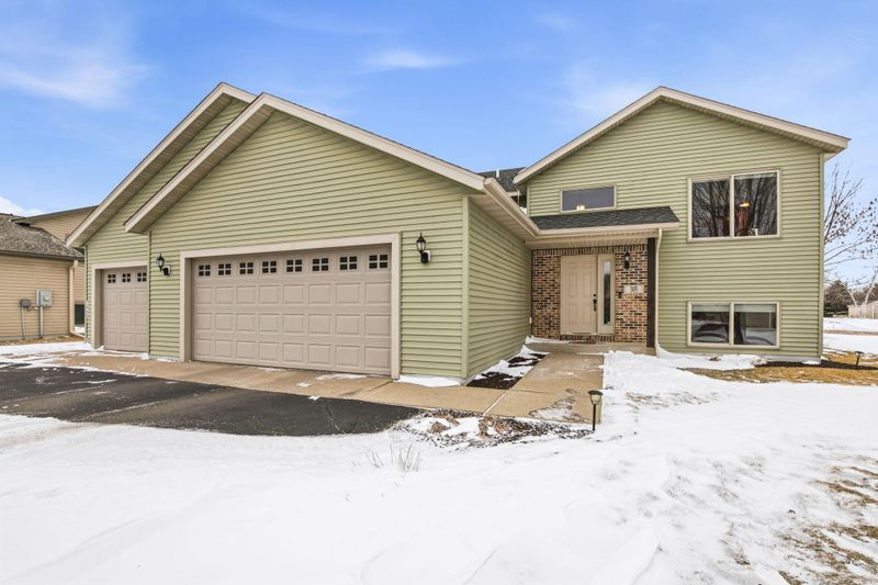 305 Victory Loop, Sartell, MN 56377