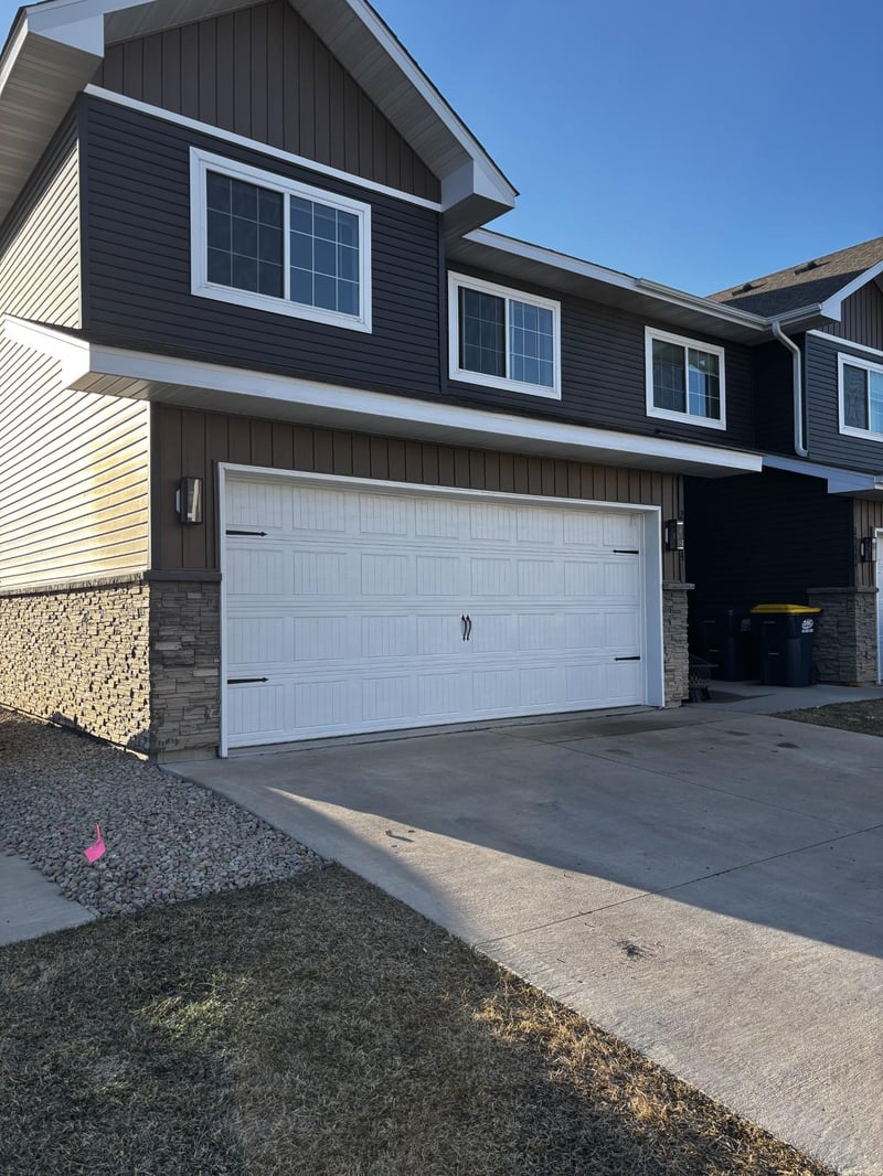 25894 Cardinal St, Elko New Market, MN 55054