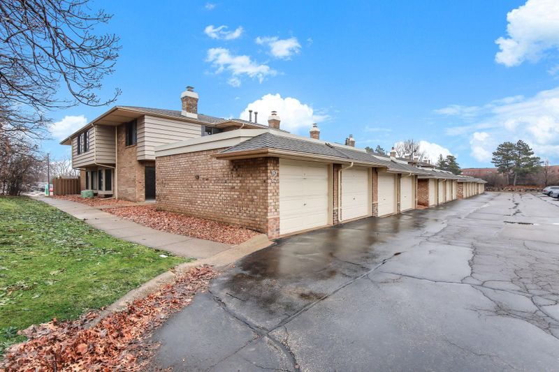 3650 Gettysburg Ave S #60, Saint Louis Park, MN 55426