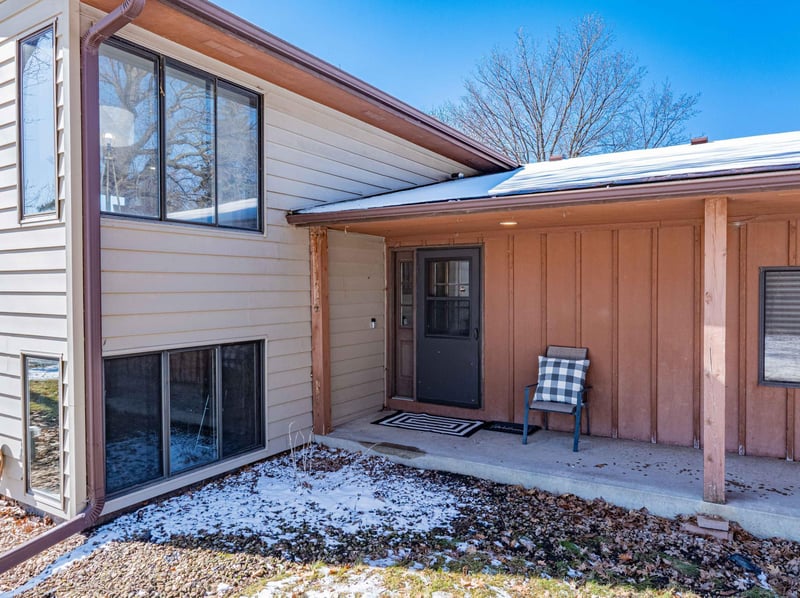 1203 79 1/2 St, Victoria, MN 55386
