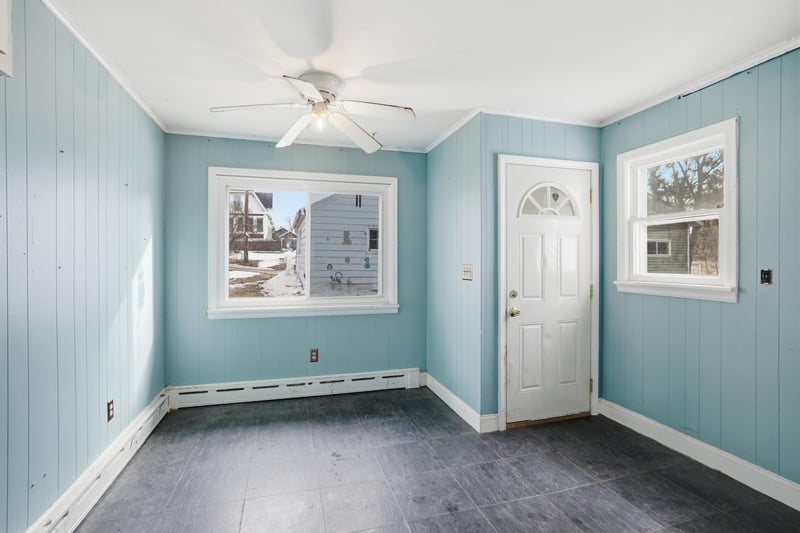 726 Summit St, Eveleth, MN 55734