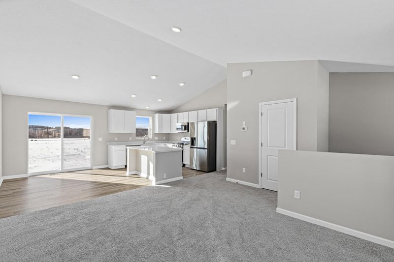 6628 Granby St, North Branch, MN 55056