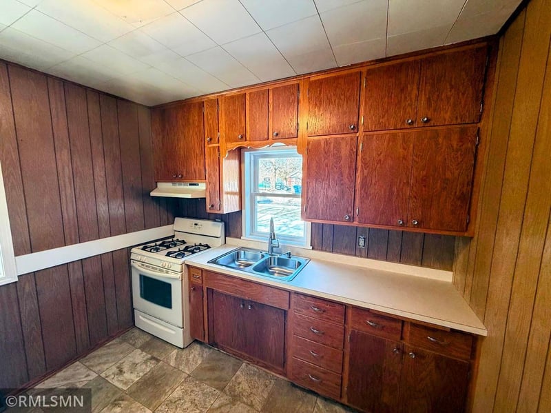 1101 11th Ave S, Saint Cloud, MN 56301