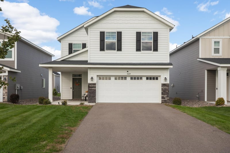 8689 146th Ln NW, Anoka, MN 55303