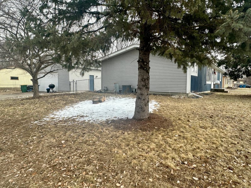 1970 Robin Ln S, Centerville, MN 55038
