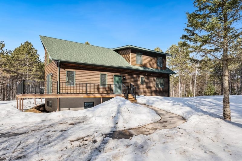 5150 Lindahl Rd, Duluth, MN 55811