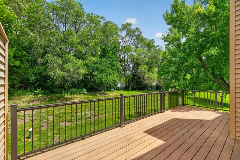 4604 Rosewood Ln N, Plymouth, MN 55442