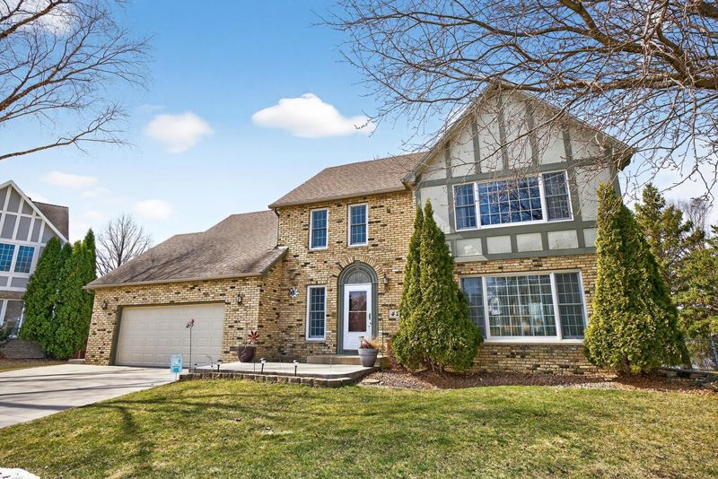 4236 Stoneham Ln NW, Rochester, MN 55901