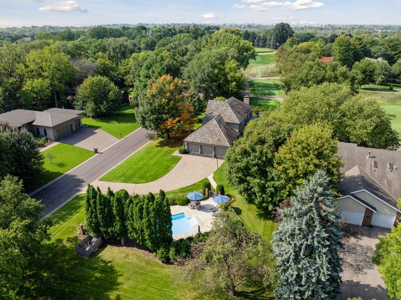 10500 Niblick Ln, Eden Prairie, MN 55347