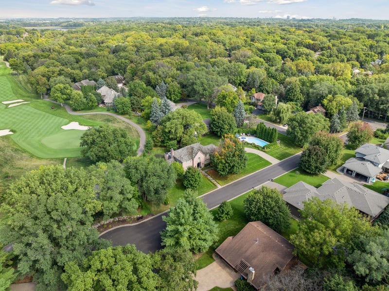 10500 Niblick Ln, Eden Prairie, MN 55347