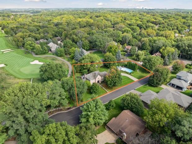 10500 Niblick Ln, Eden Prairie, MN 55347