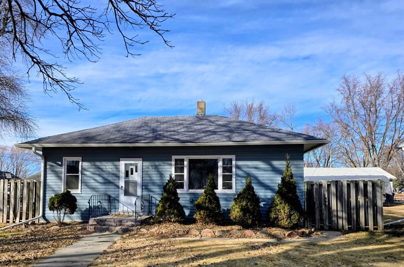 116 6th St E, Jasper, MN 56144