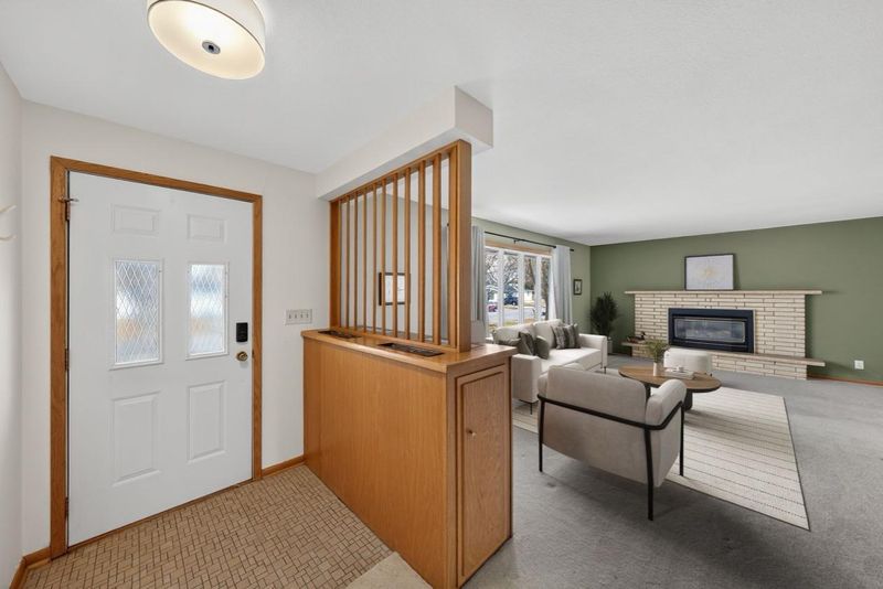 1224 4th St NW, Rochester, MN 55901