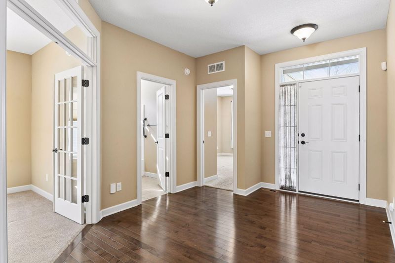 3749 Terra Vista Pa, Chaska, MN 55318