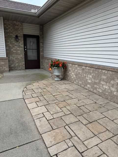 15031 Derby Cir, Rosemount, MN 55068