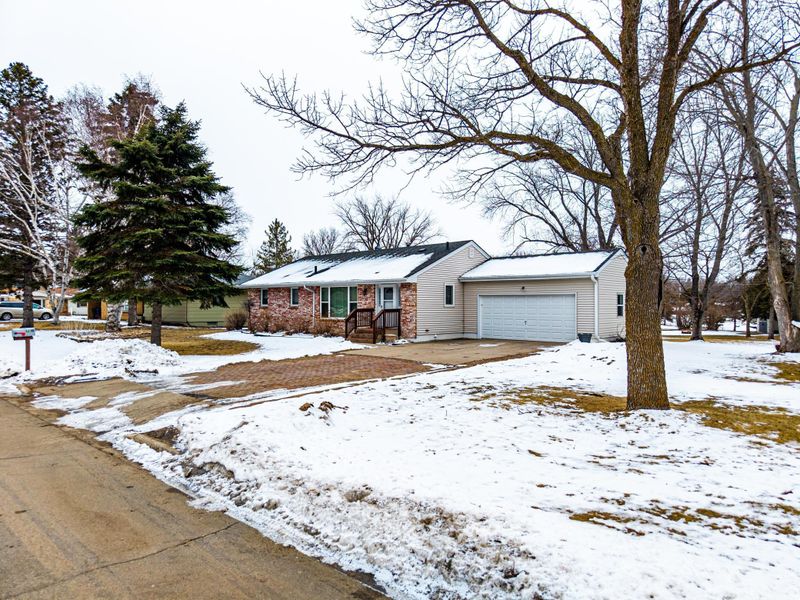 1216 Somerset Rd, Fergus Falls, MN 56537