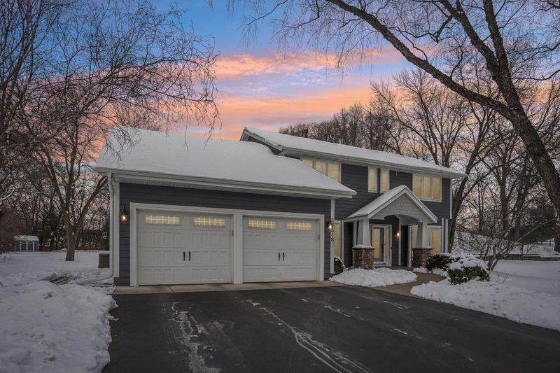 13518 Kerry Ln, Eden Prairie, MN 55346