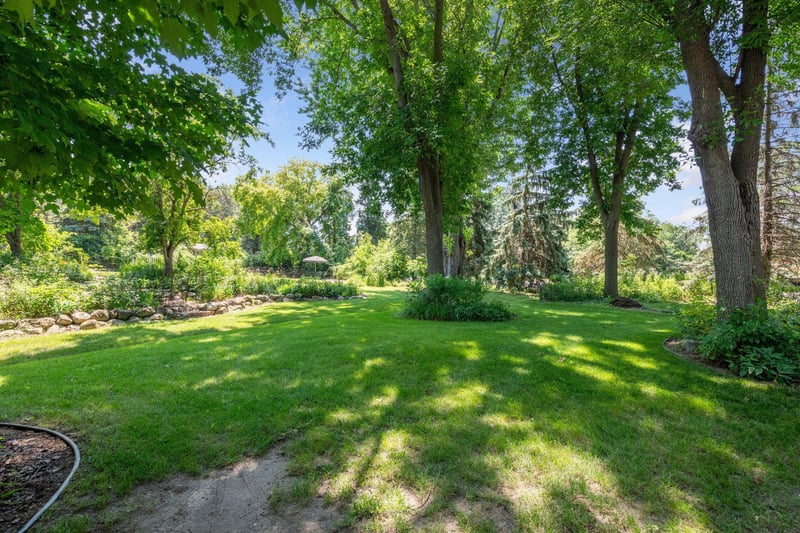 1120 County Road 110 N, Minnetrista, MN 55364